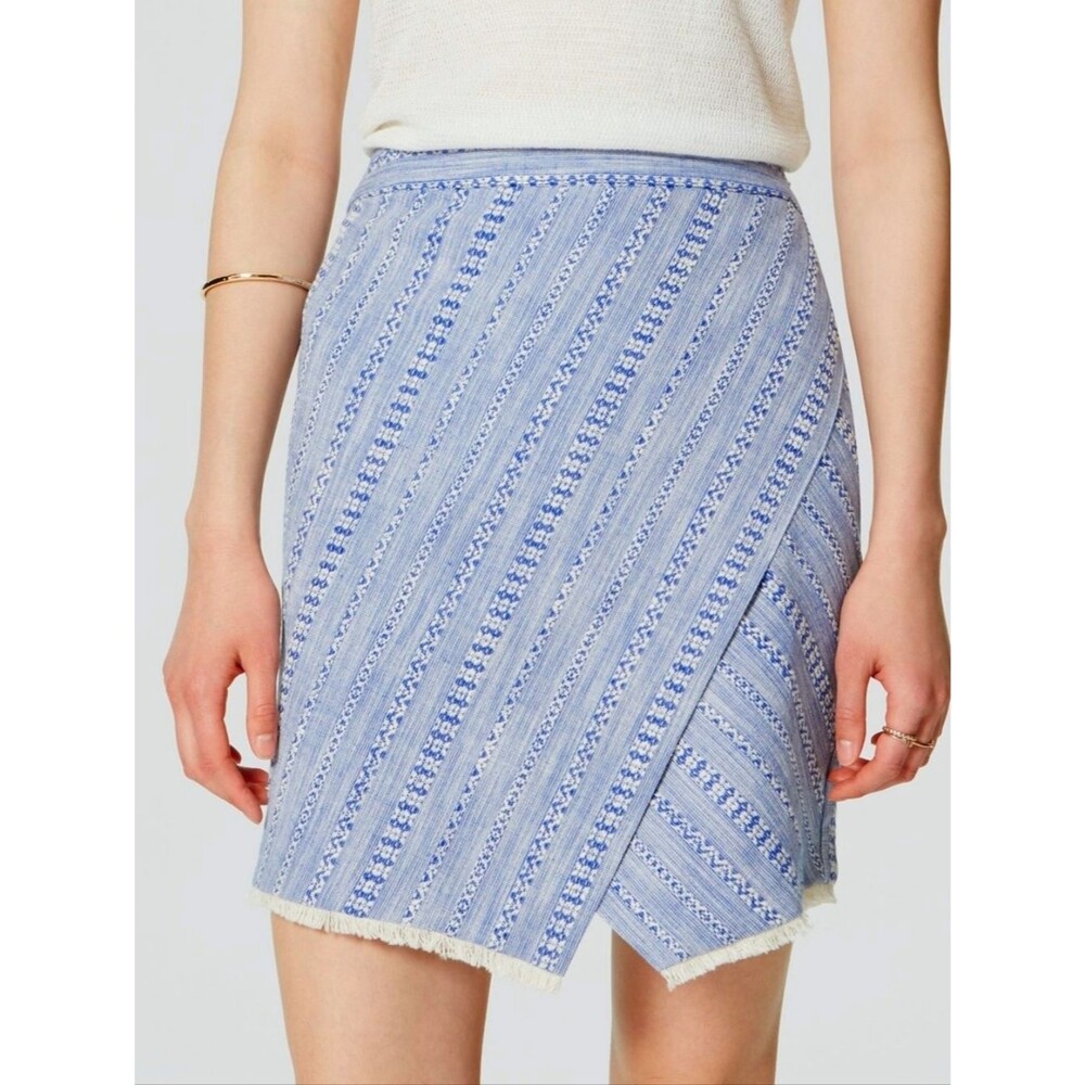 LOFT Blue & White Asymmetrical Hem Knit Tweed Skirt - Size 6 Womens